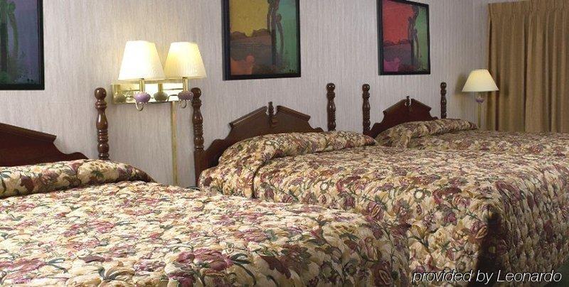Angel Inn Near Imax, A Travelodge By Wyndham Branson Bilik gambar