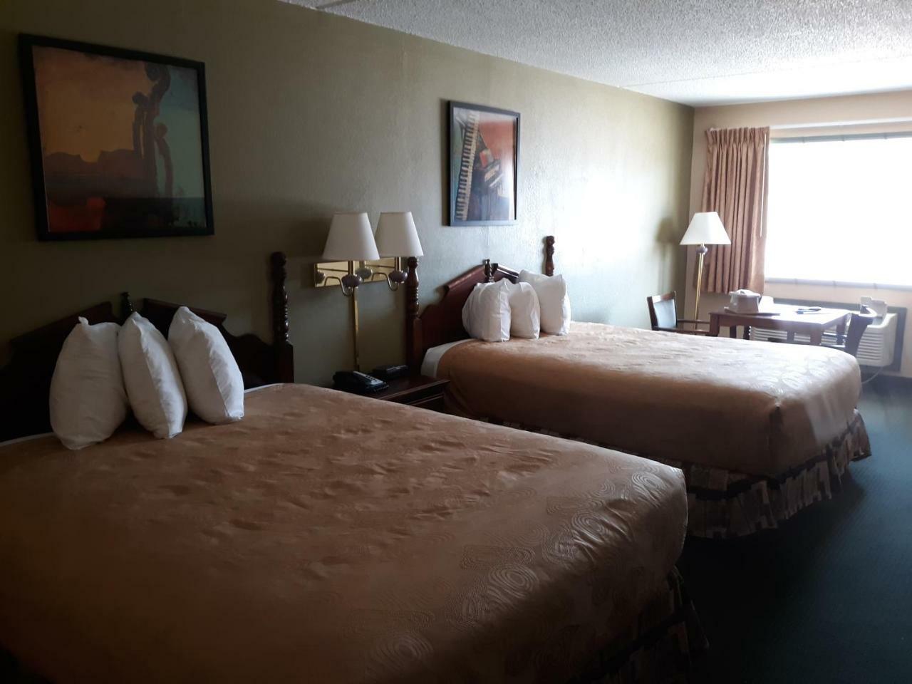 Angel Inn Near Imax, A Travelodge By Wyndham Branson Luaran gambar