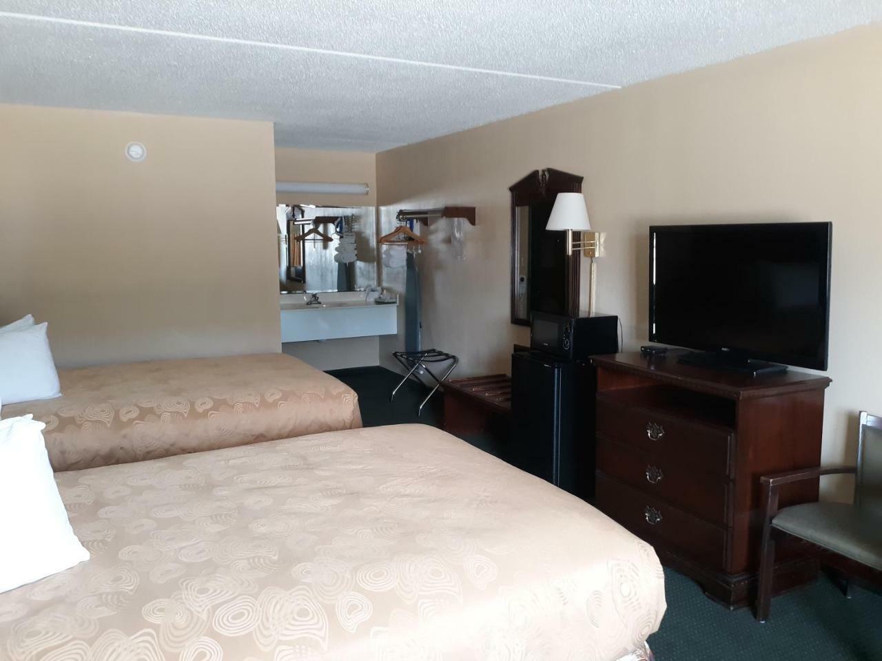 Angel Inn Near Imax, A Travelodge By Wyndham Branson Luaran gambar