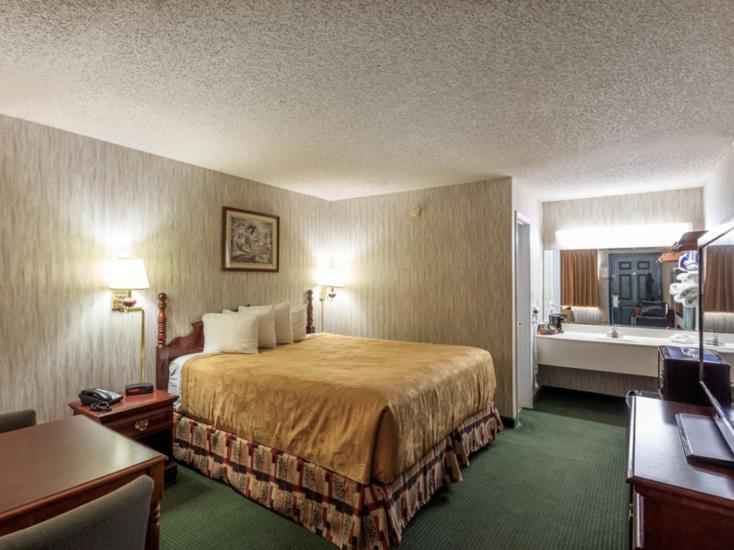 Angel Inn Near Imax, A Travelodge By Wyndham Branson Luaran gambar